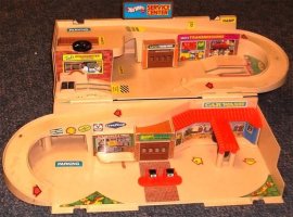 aef582cd1b37036f733c9192fc72481d--vintage-hot-wheels-pinterest-board.jpeg