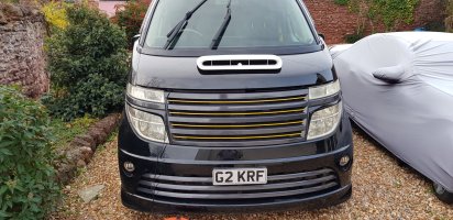 Elgrand bonnet Intake test fit.jpg Elgrand bonnet Intake test fit.jpg