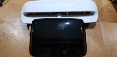 Black Bonnet Scoop.jpg