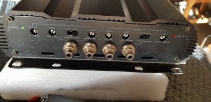 Shoc 4 Channel Amp Inputs.jpg