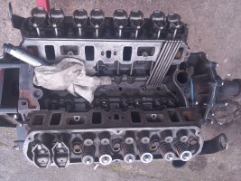 Heads back on refitting pushrods rocker arms 20240318_175357.jpg